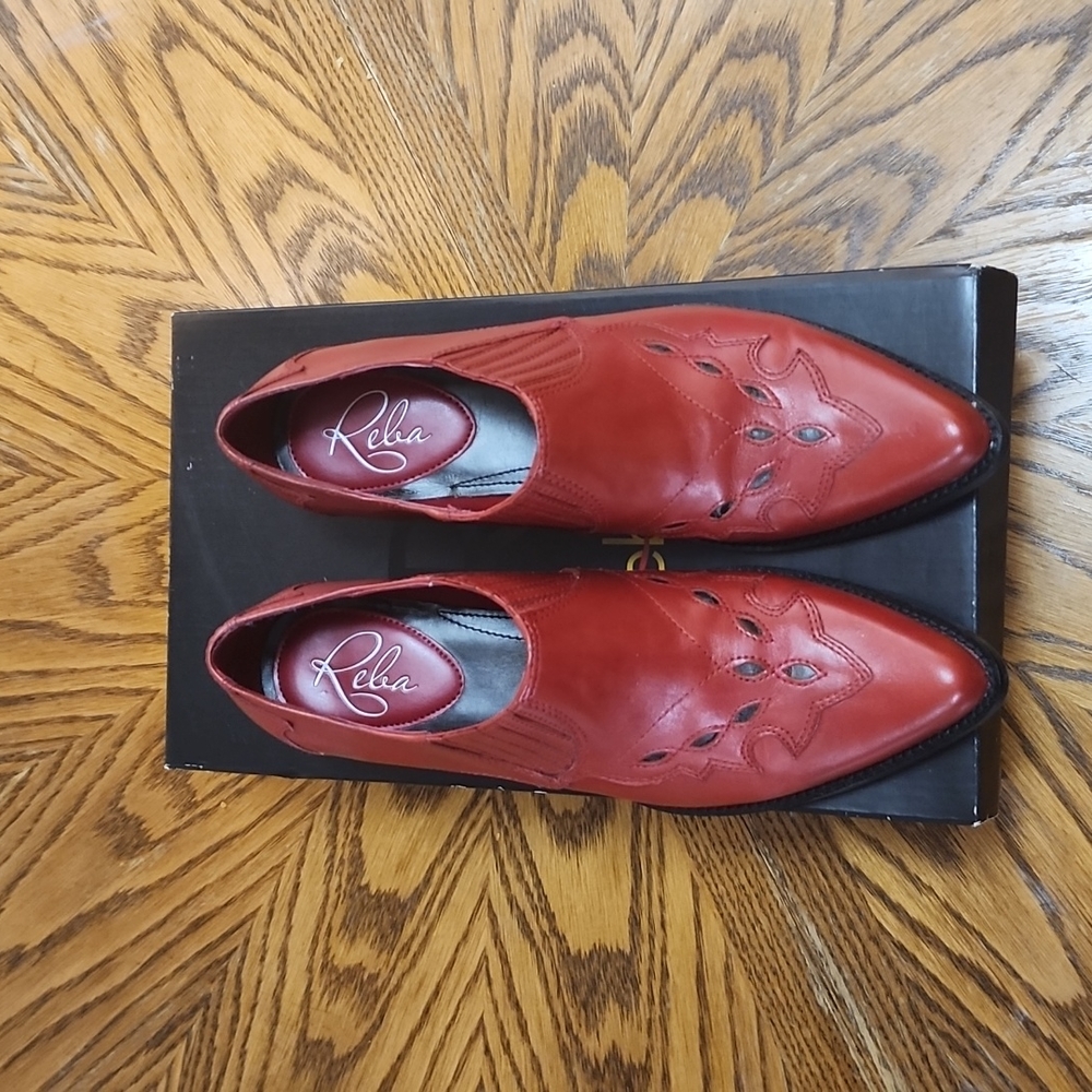 Reba leather booties